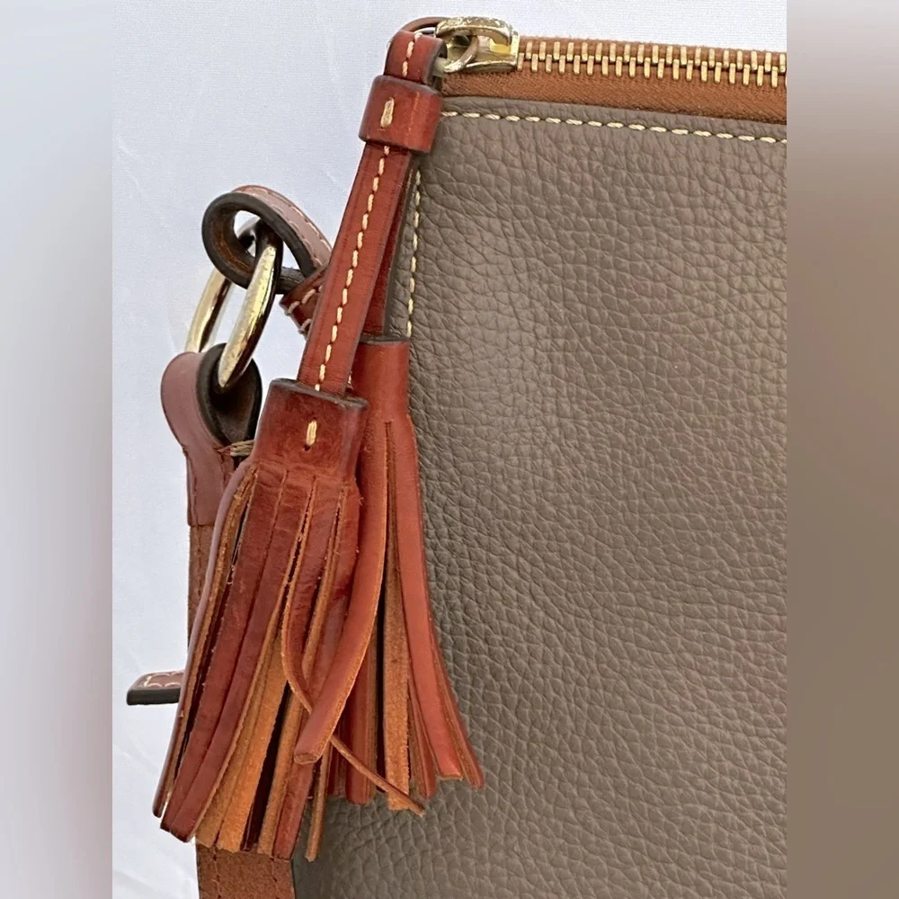 Dooney & Bourke | Pebble Small Sloan Elephant